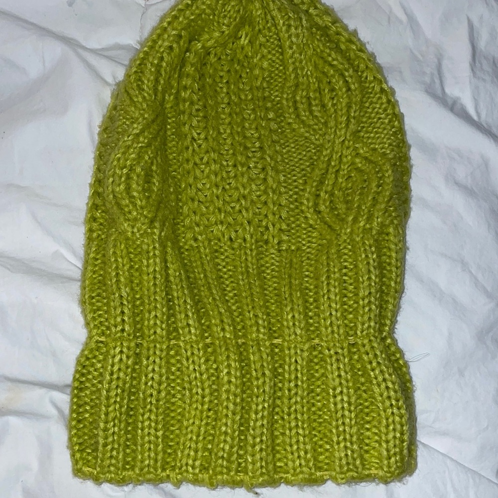 FREE PEOPLE KNITTED BEANIE WINTER HAT